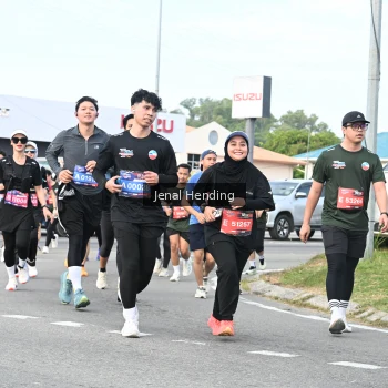 Runner Photo 3546505