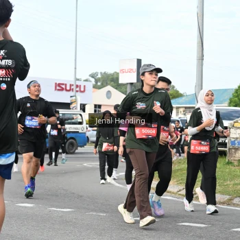 Runner Photo 3546509