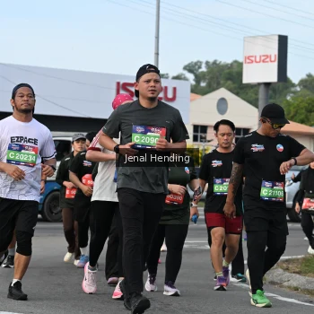 Runner Photo 3546522