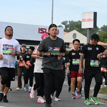 Runner Photo 3546524