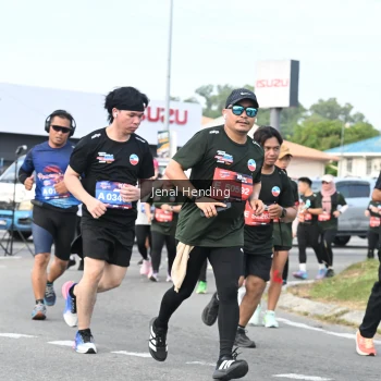Runner Photo 3546526