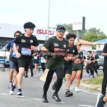 Runner Photo 3546531