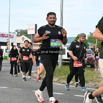 Runner Photo 3546564