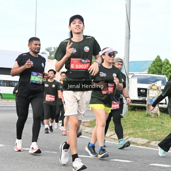 Runner Photo 3546568