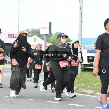 Runner Photo 3546570