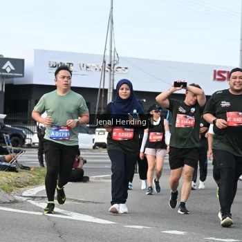 Runner Photo 3546583
