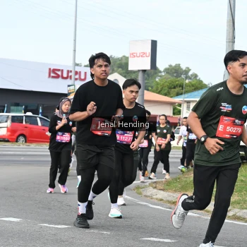 Runner Photo 3546592