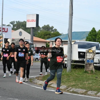 Runner Photo 3546599