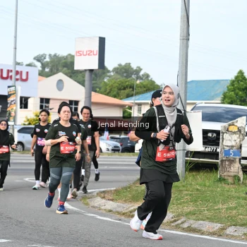 Runner Photo 3546600