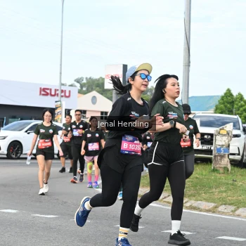 Runner Photo 3546624