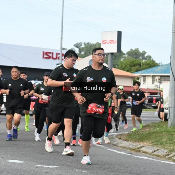 Runner Photo 3546635