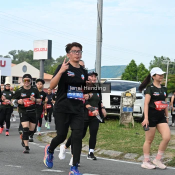 Runner Photo 3546637