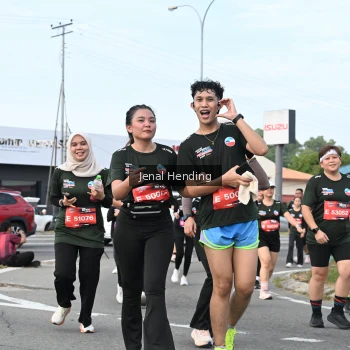 Runner Photo 3546640