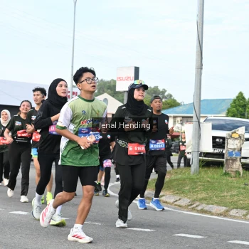 Runner Photo 3546644