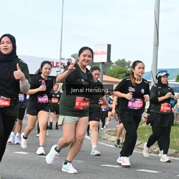 Runner Photo 3546648