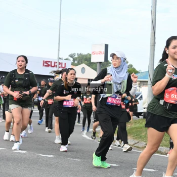 Runner Photo 3546653