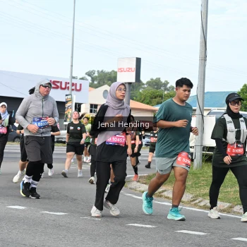 Runner Photo 3546654