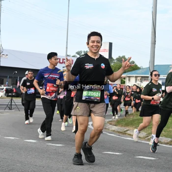 Runner Photo 3546661