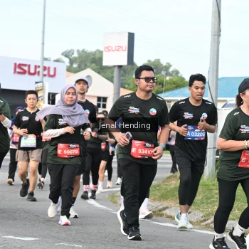 Runner Photo 3546667