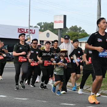 Runner Photo 3546669
