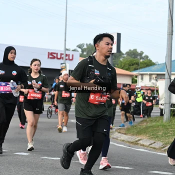 Runner Photo 3546673