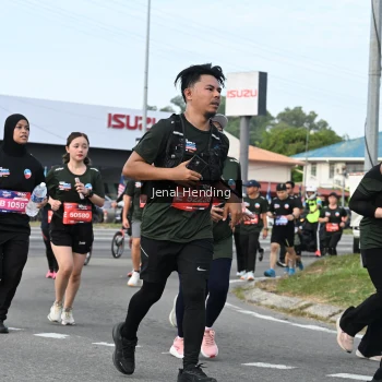 Runner Photo 3546674