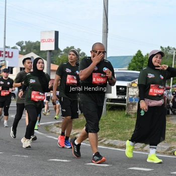 Runner Photo 3546685