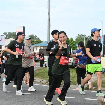 Runner Photo 3546696