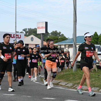 Runner Photo 3546715