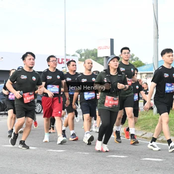 Runner Photo 3546721