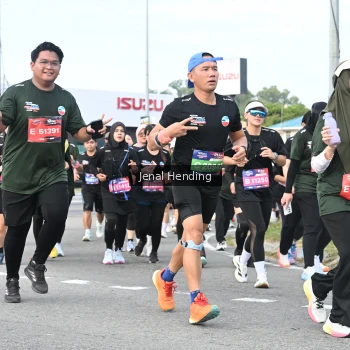 Runner Photo 3546727