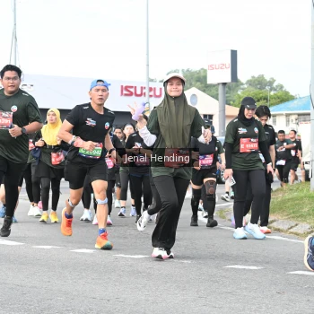 Runner Photo 3546732
