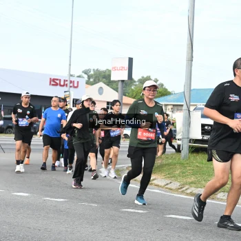 Runner Photo 3546742