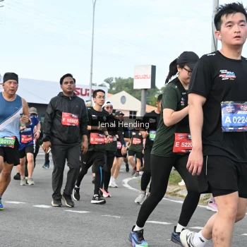 Runner Photo 3546751