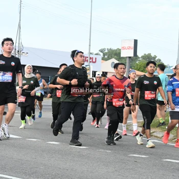 Runner Photo 3546755