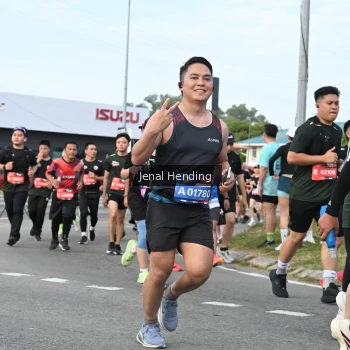 Runner Photo 3546763