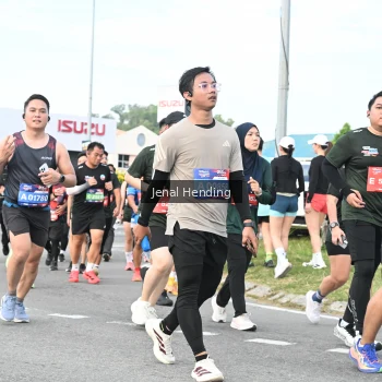 Runner Photo 3546765