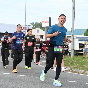Runner Photo 3546815