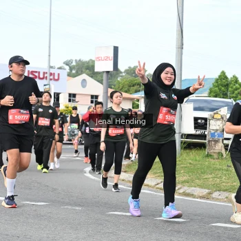 Runner Photo 3546819