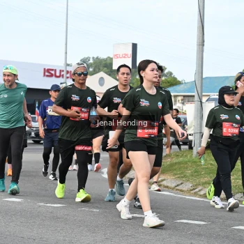 Runner Photo 3546844