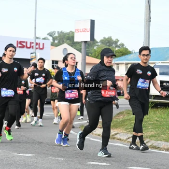 Runner Photo 3546854