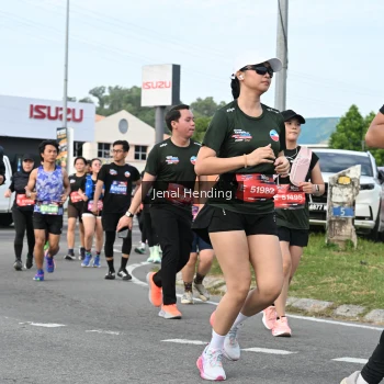 Runner Photo 3546859