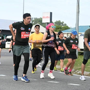Runner Photo 3546862