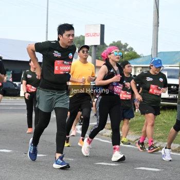 Runner Photo 3546863