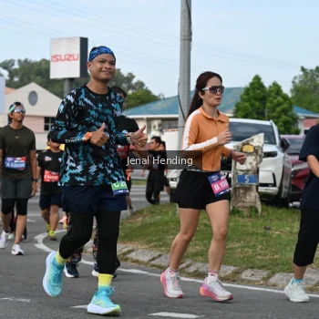 Runner Photo 3546866