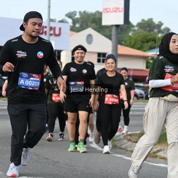 Runner Photo 3546885