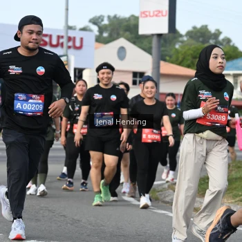 Runner Photo 3546886