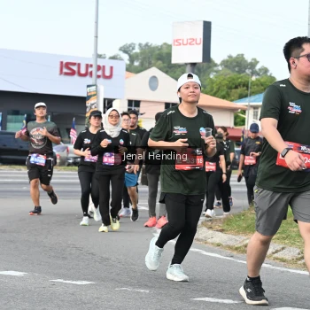 Runner Photo 3546890