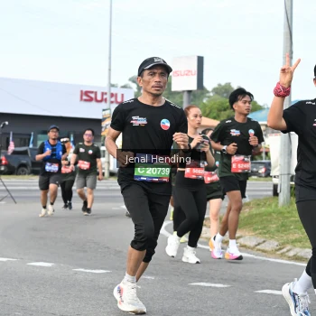 Runner Photo 3546900