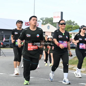 Runner Photo 3546902